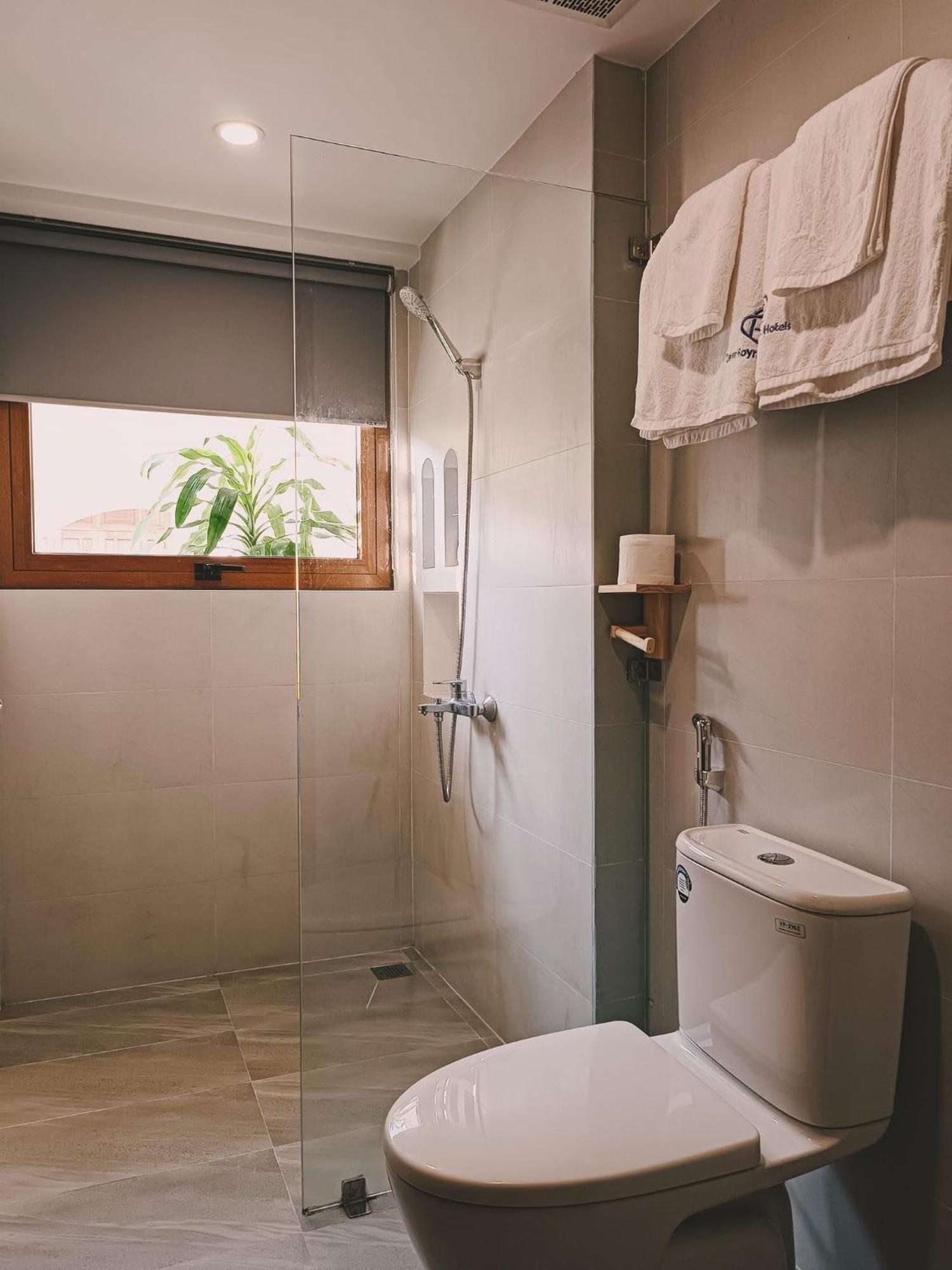 De V'Charm Hotel Dong Tac Ngoại thất bức ảnh