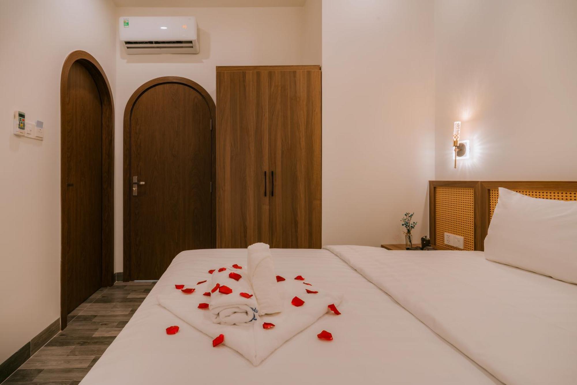 De V'Charm Hotel Dong Tac Ngoại thất bức ảnh